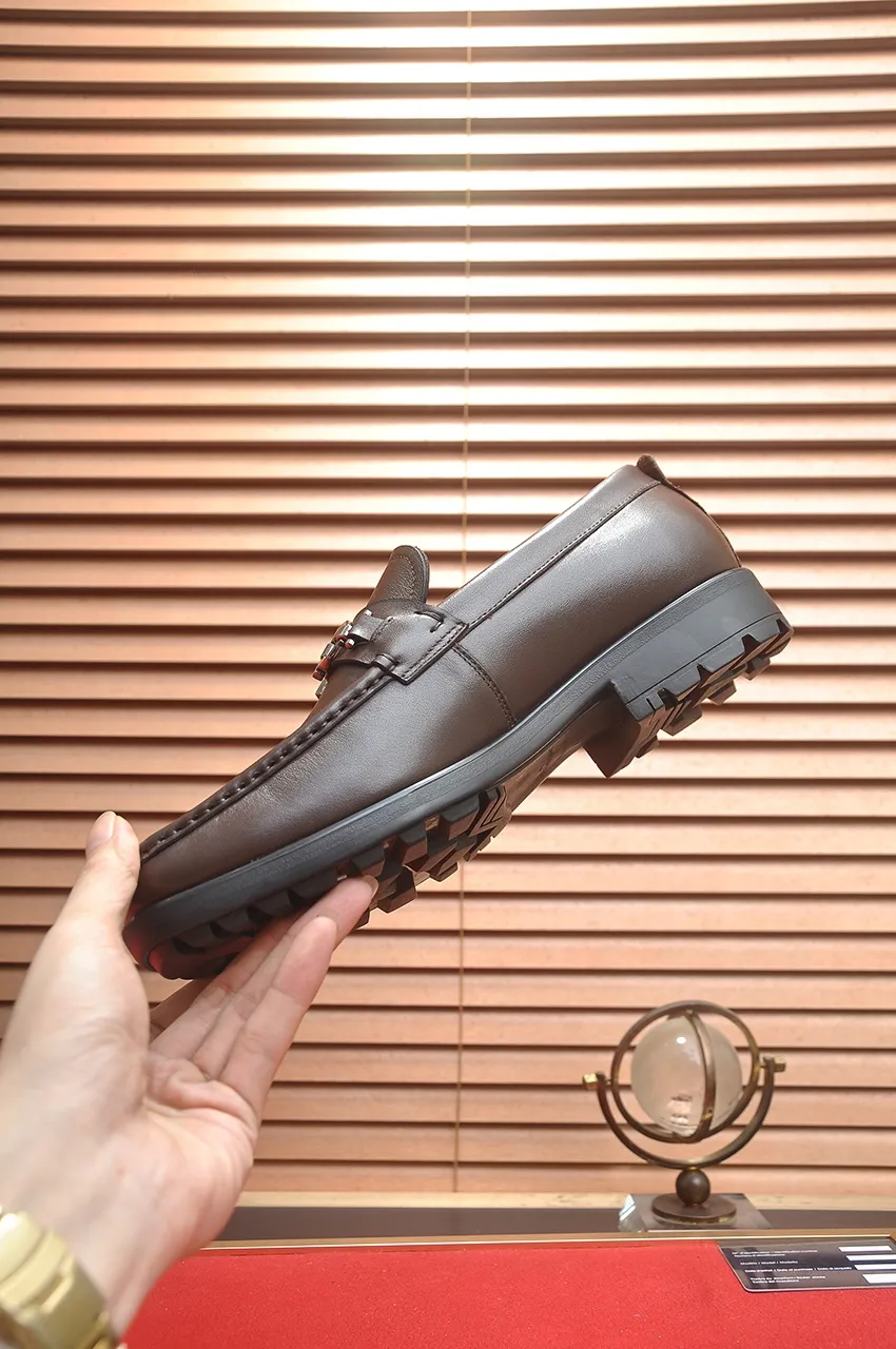 Men's shoes 💰560💶[Ferragamo/Ferragamu] (high-end Niuli) New 🍀 Ferragamo* - top version Ferragamo's classic formal leather shoes! Made of imported original cowhide, the inner top layer is comfortable cowhide lining! Original wear-resistant rubber outsole! High quality products! Code number 38-45 (45 customized)